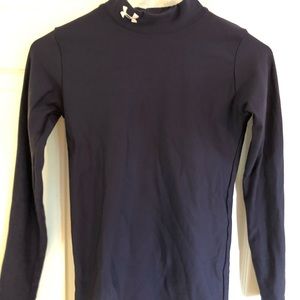 Boys Under Armour cold gear long sleeve shirt